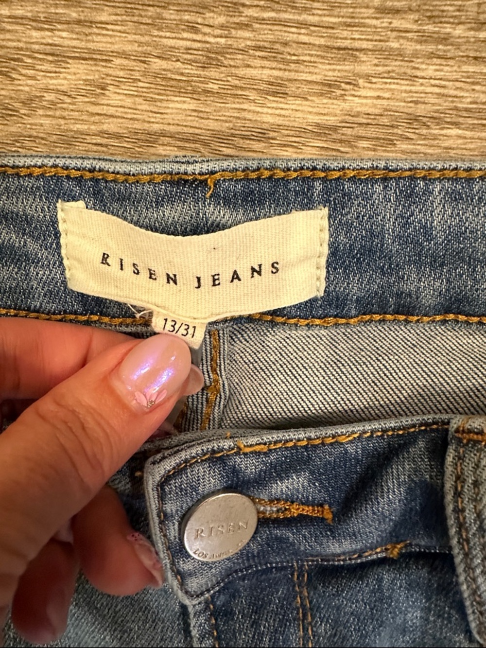 Risen Light Blue Wide-Leg Flare Jeans Size 31 - Picture 2 of 6